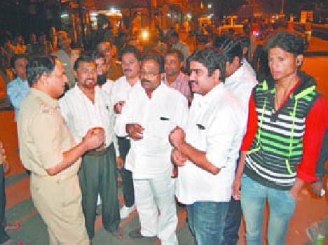 meerut communal disturbance
